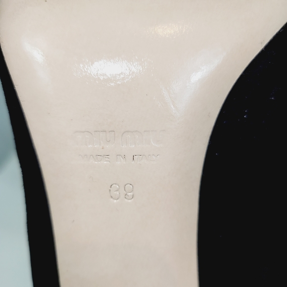 Miu Miu T strap peep toe suede heels - Picture 6 of 7